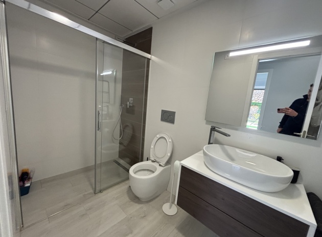 Resale - Apartment - Villamartin