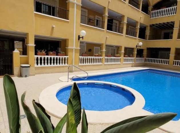 Återförsäljning - Lägenhet - Rafal