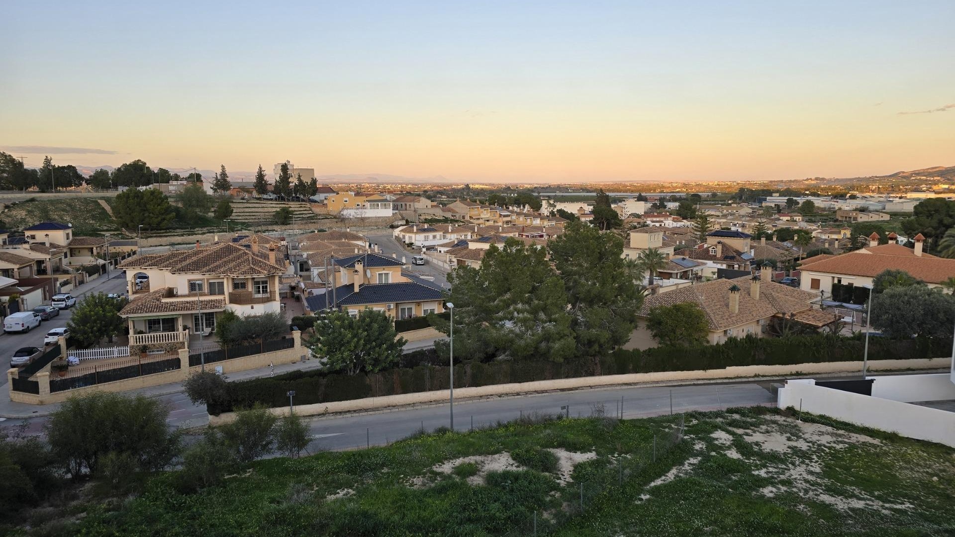 Nouvelle construction - Maison de ville - Bigastro - pueblo