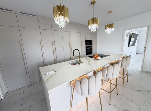 Återförsäljning - Villa - Villamartin - las filipinas