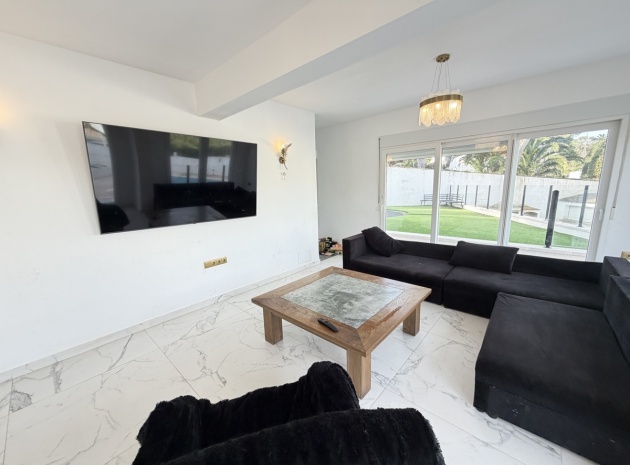 Återförsäljning - Villa - Villamartin - las filipinas