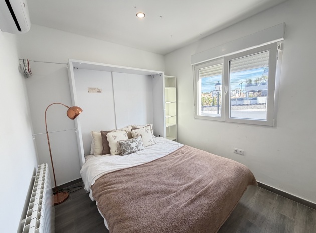 Återförsäljning - Villa - Villamartin - las filipinas