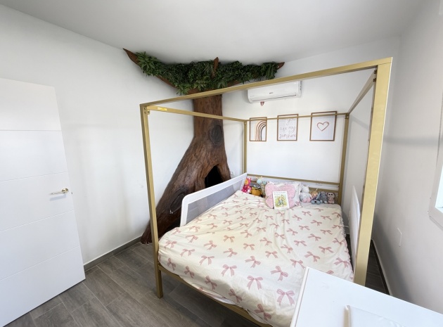 Återförsäljning - Villa - Villamartin - las filipinas