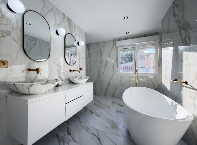 Återförsäljning - Villa - Villamartin - las filipinas