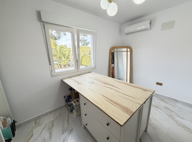 Återförsäljning - Villa - Villamartin - las filipinas