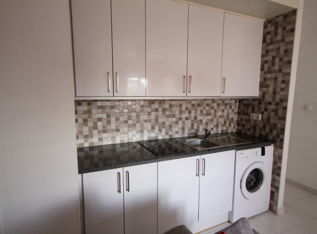 Wiederverkauf - Wohnung - Villamartin