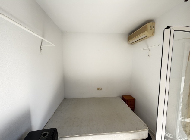 Resale - Townhouse - La Florida  - La Florida