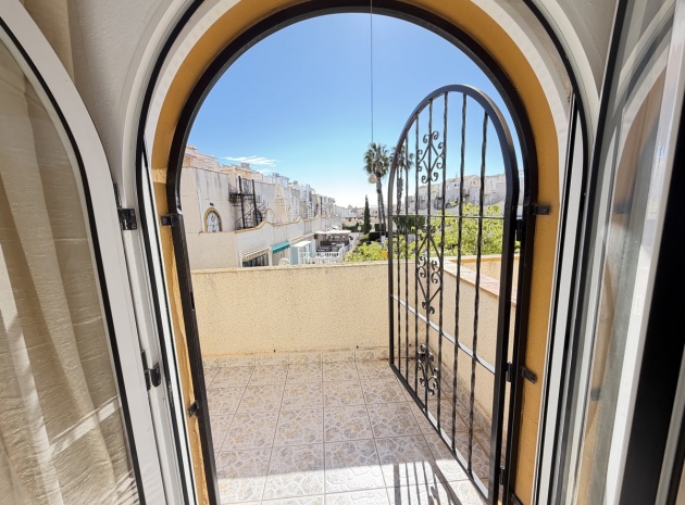 Resale - Townhouse - La Florida  - La Florida