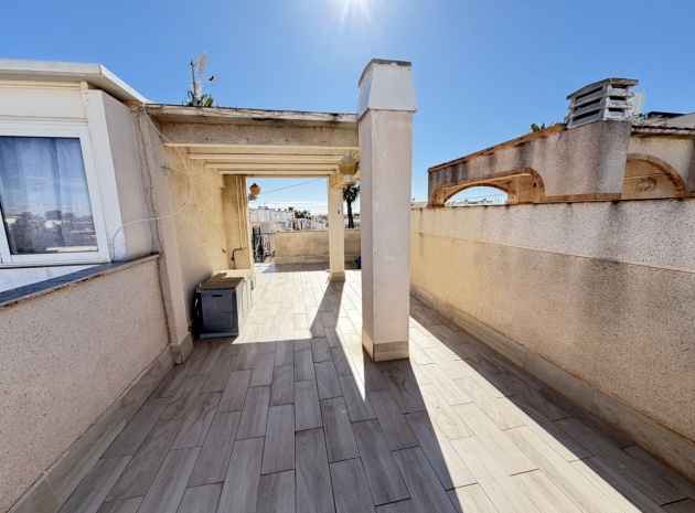 Resale - Townhouse - La Florida  - La Florida