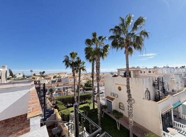 Resale - Townhouse - La Florida  - La Florida