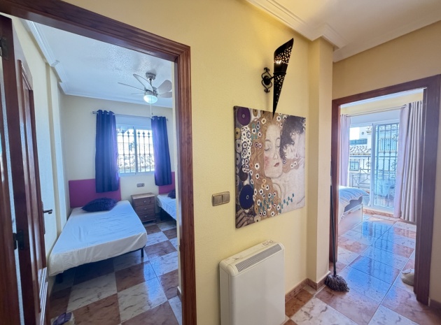 Resale - Villa - Villamartin - pinada golf