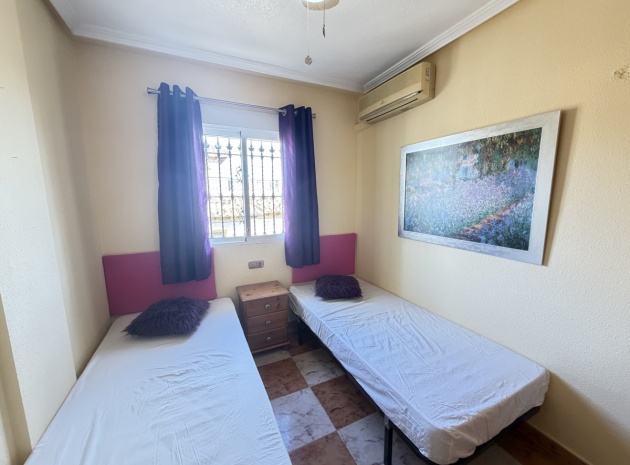 Resale - Villa - Villamartin - pinada golf