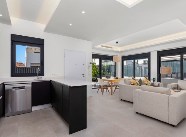 Resale - Villa - San Fulgencio - La Marina