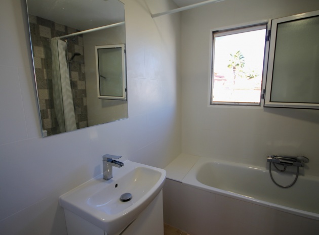 Återförsäljning - Villa - San Miguel de Salinas - San Miguel De Salinas