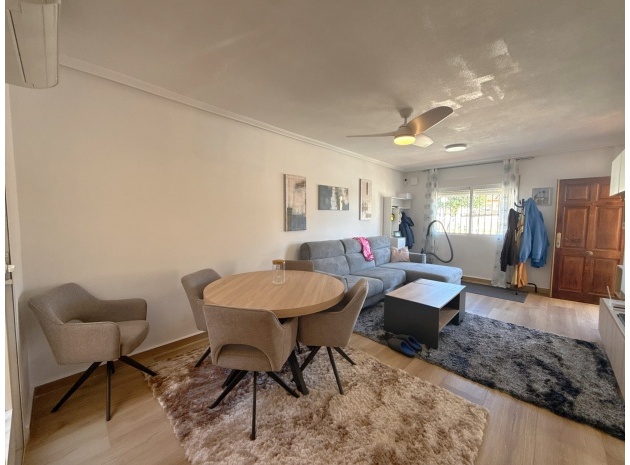 Återförsäljning - Bungalow - Cabo Roig - san jose