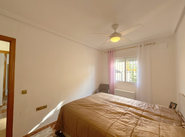 Återförsäljning - Bungalow - Cabo Roig - san jose