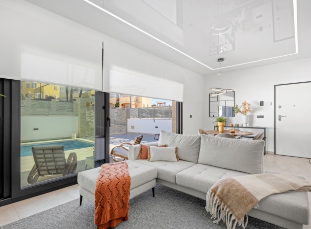 Återförsäljning - Villa - Villamartin - blue lagoon