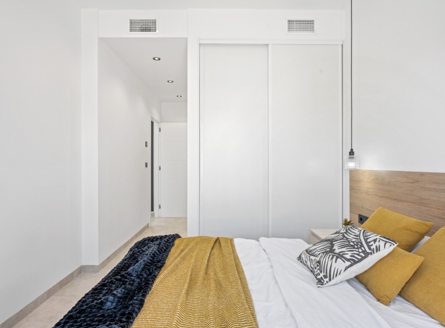 Återförsäljning - Villa - Villamartin - blue lagoon