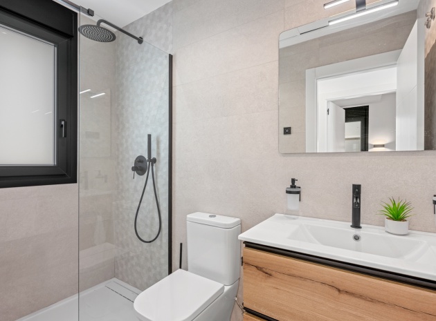 Återförsäljning - Villa - Villamartin - blue lagoon