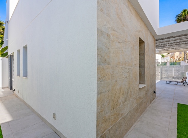 Återförsäljning - Villa - Villamartin - blue lagoon