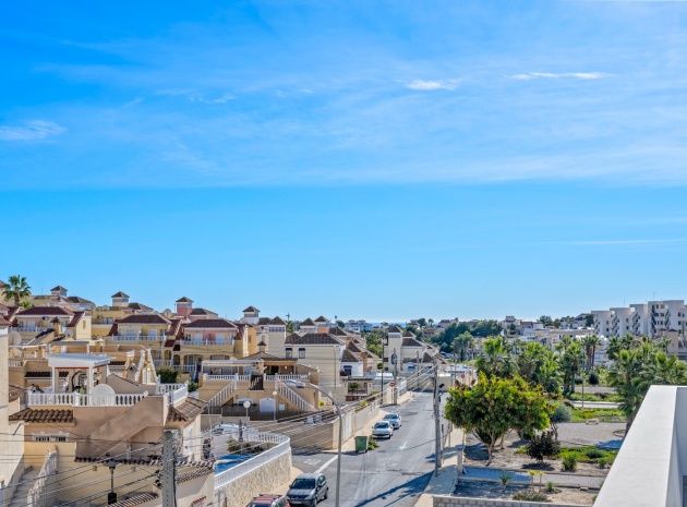 Återförsäljning - Villa - Villamartin - blue lagoon