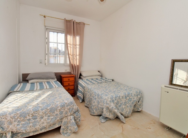 Återförsäljning - Radhus - Playa Flamenca - jumilla