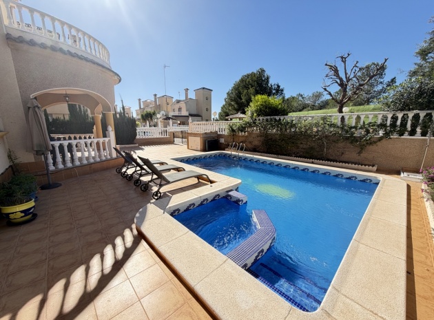 Resale - Villa - Villamartin - PAU 26