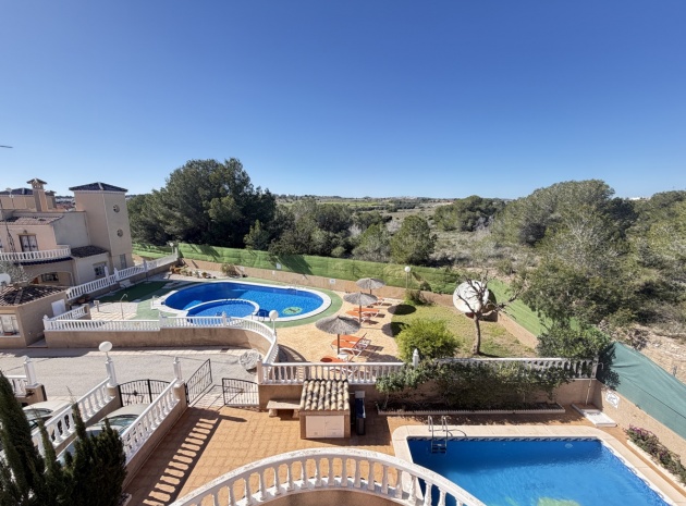 Resale - Villa - Villamartin - PAU 26