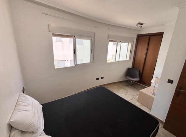 Wiederverkauf - Stadthaus - Guardamar del Segura - Urbanizaciones