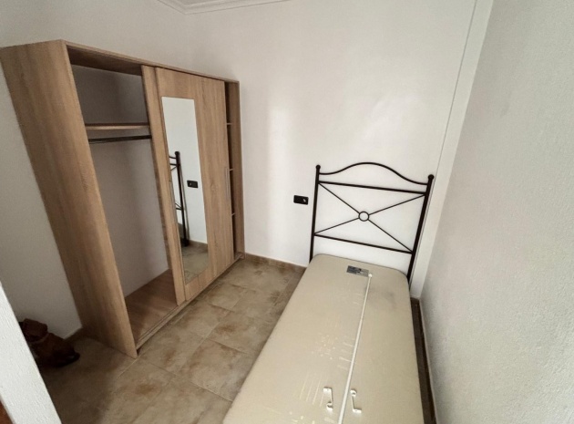 Wiederverkauf - Stadthaus - Guardamar del Segura - Urbanizaciones