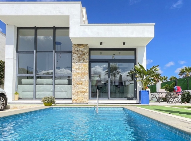 Återförsäljning - Villa - Ciudad Quesada - pueblo bravo