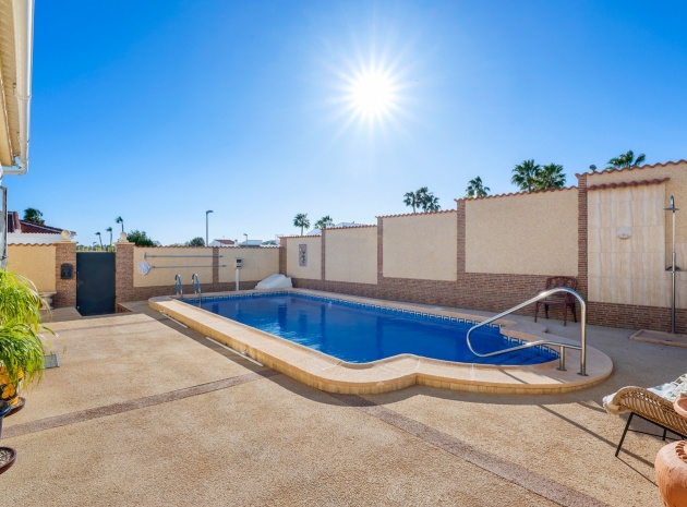 Återförsäljning - Villa - Ciudad Quesada - Dona Pepa