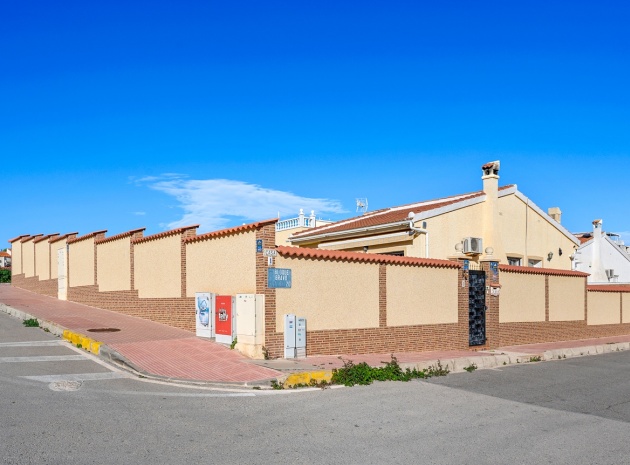 Återförsäljning - Villa - Ciudad Quesada - Dona Pepa