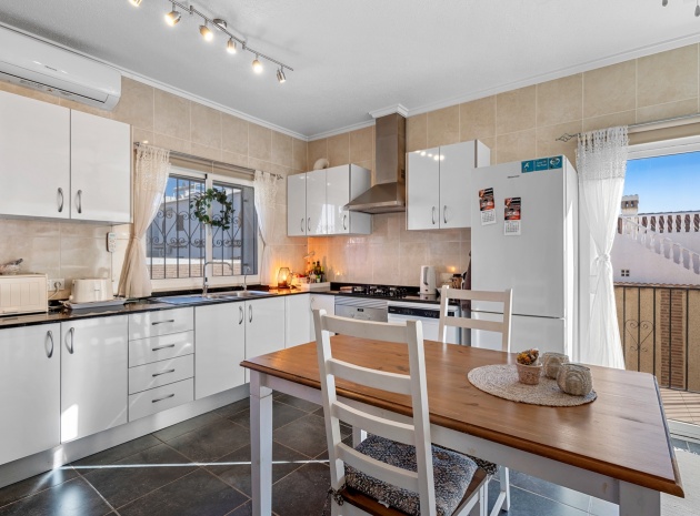 Återförsäljning - Villa - Ciudad Quesada - Dona Pepa