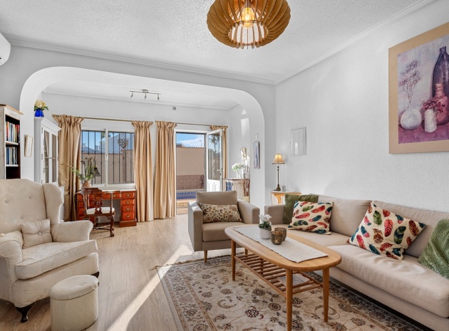 Återförsäljning - Villa - Ciudad Quesada - Dona Pepa