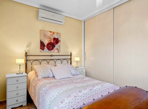 Återförsäljning - Villa - Ciudad Quesada - Dona Pepa