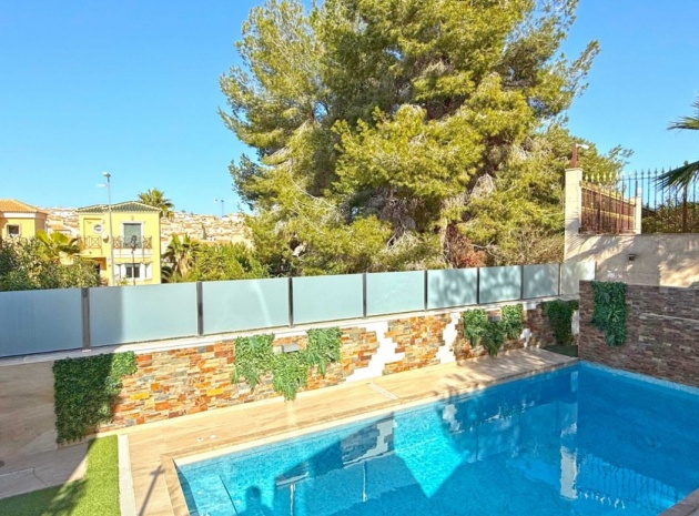 Resale - Villa - Villamartin - El Galan