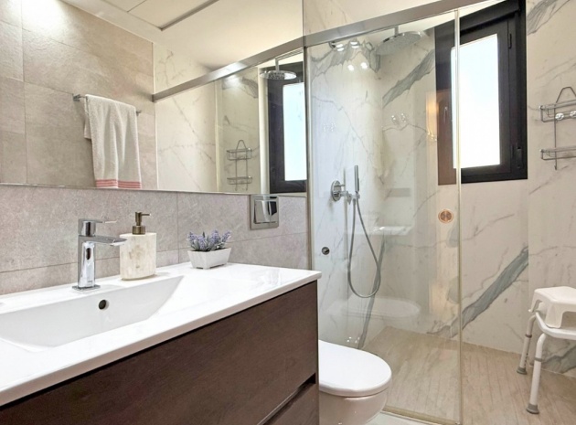 Resale - Villa - Villamartin - El Galan