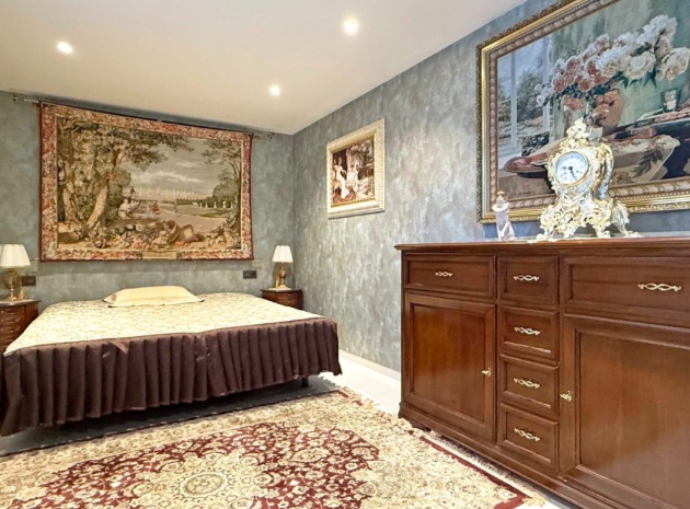 Resale - Villa - Villamartin - El Galan