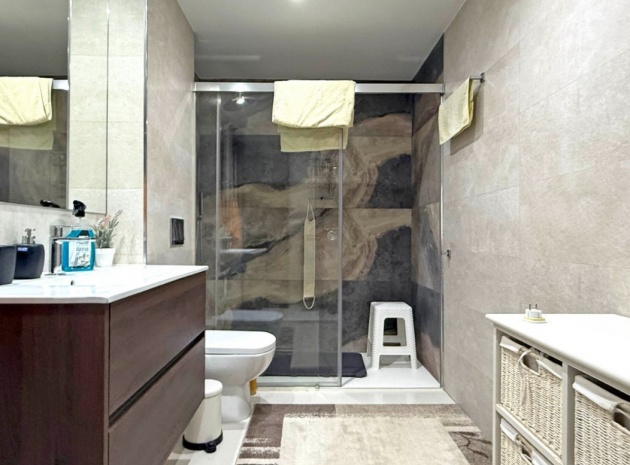 Resale - Villa - Villamartin - El Galan