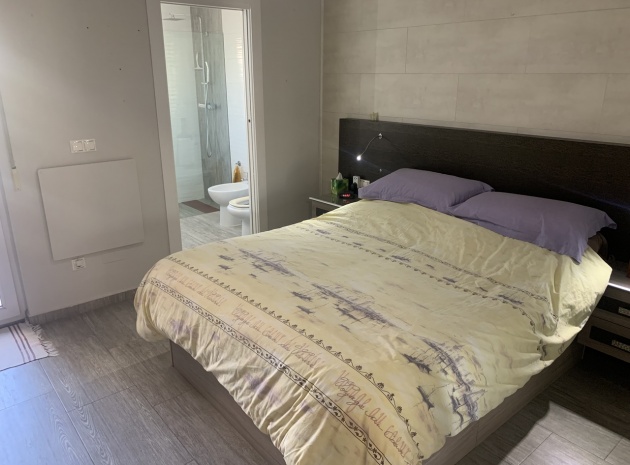 Wederverkoop - Herenhuis - Heredades - heredades