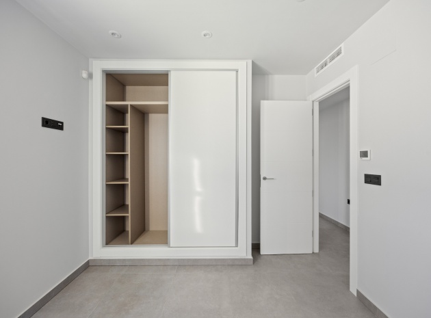 Resale - Villa - Algorfa - La Finca Golf Resort