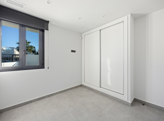 Resale - Villa - Algorfa - La Finca Golf Resort