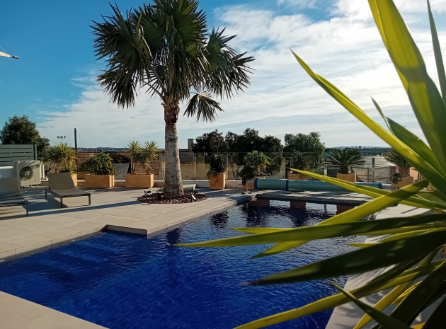 Resale - Villa - Algorfa - La Finca Golf Resort