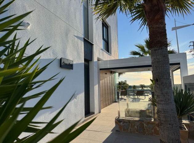 Resale - Villa - Algorfa - La Finca Golf Resort