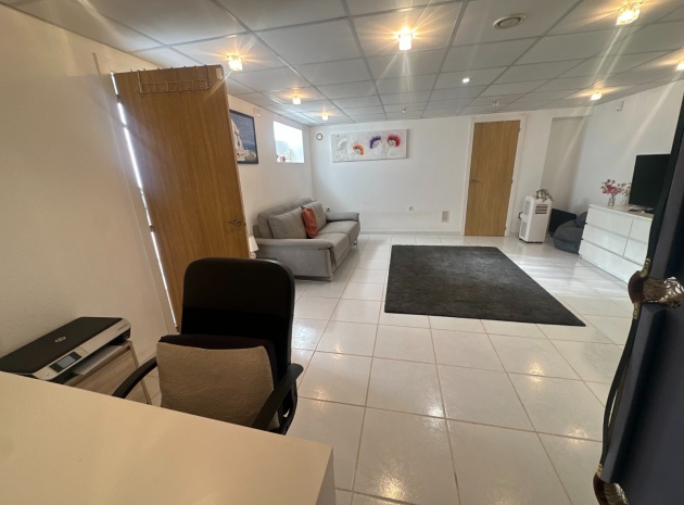 Revente - Villa - Los Montesinos - entre naranjos