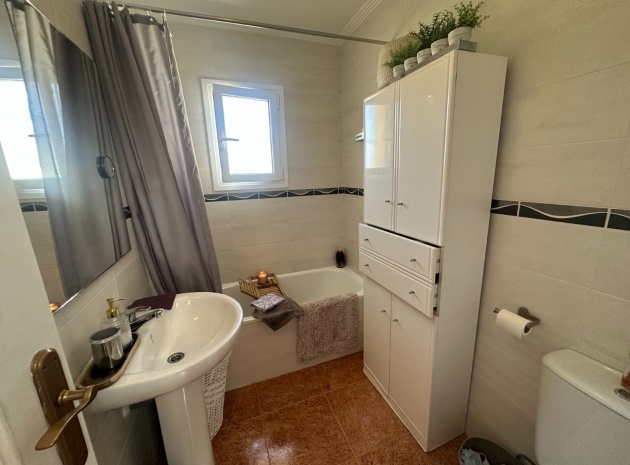 Revente - Villa - Los Montesinos - entre naranjos