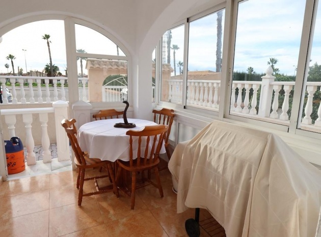 Resale - Villa - Torrevieja - altos del limonar