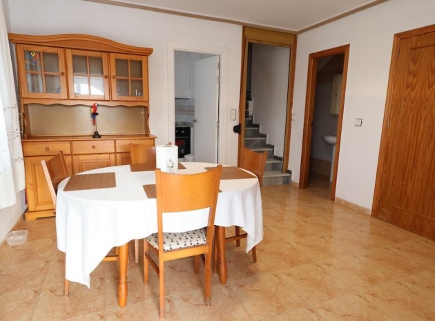 Resale - Villa - Torrevieja - altos del limonar