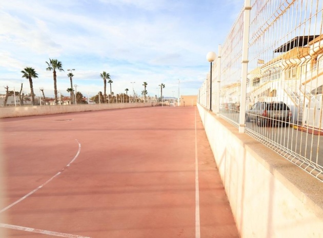 Resale - Villa - Torrevieja - altos del limonar